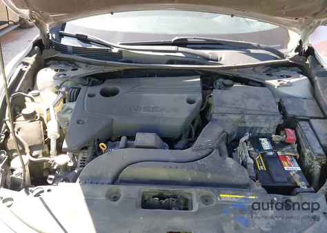 2016 Nissan Altima 2.5/2.5 S/2.5 Sl/2.5 Sr/2.5 Sv из США, поврежденный, VIN 1N4AL3AP8GC225323